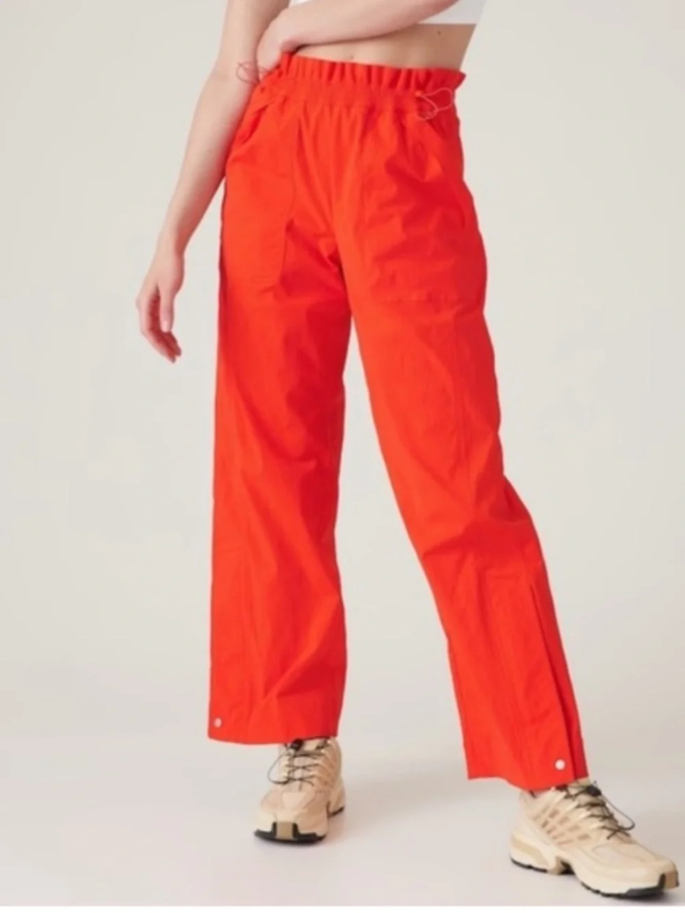 Athleta Trekkie Parachute Nylon Blend Pants Color: Vermillion Women's Sz 6 B156